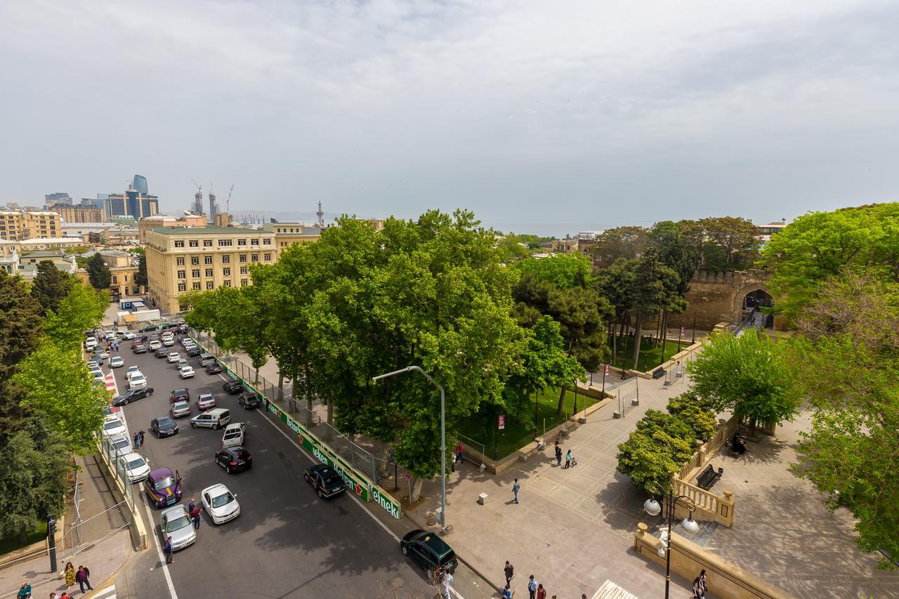 Formula Deluxe Apartment Sea View On Nizami Street Баку Екстериор снимка